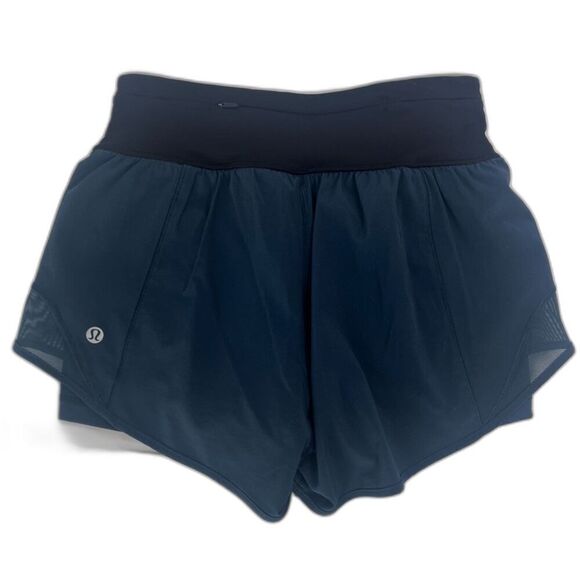 LuluLemon Hottie Hot Shorts Submarine Black Size 4 Workout Gym Sporty Exercise - Picture 2 of 8